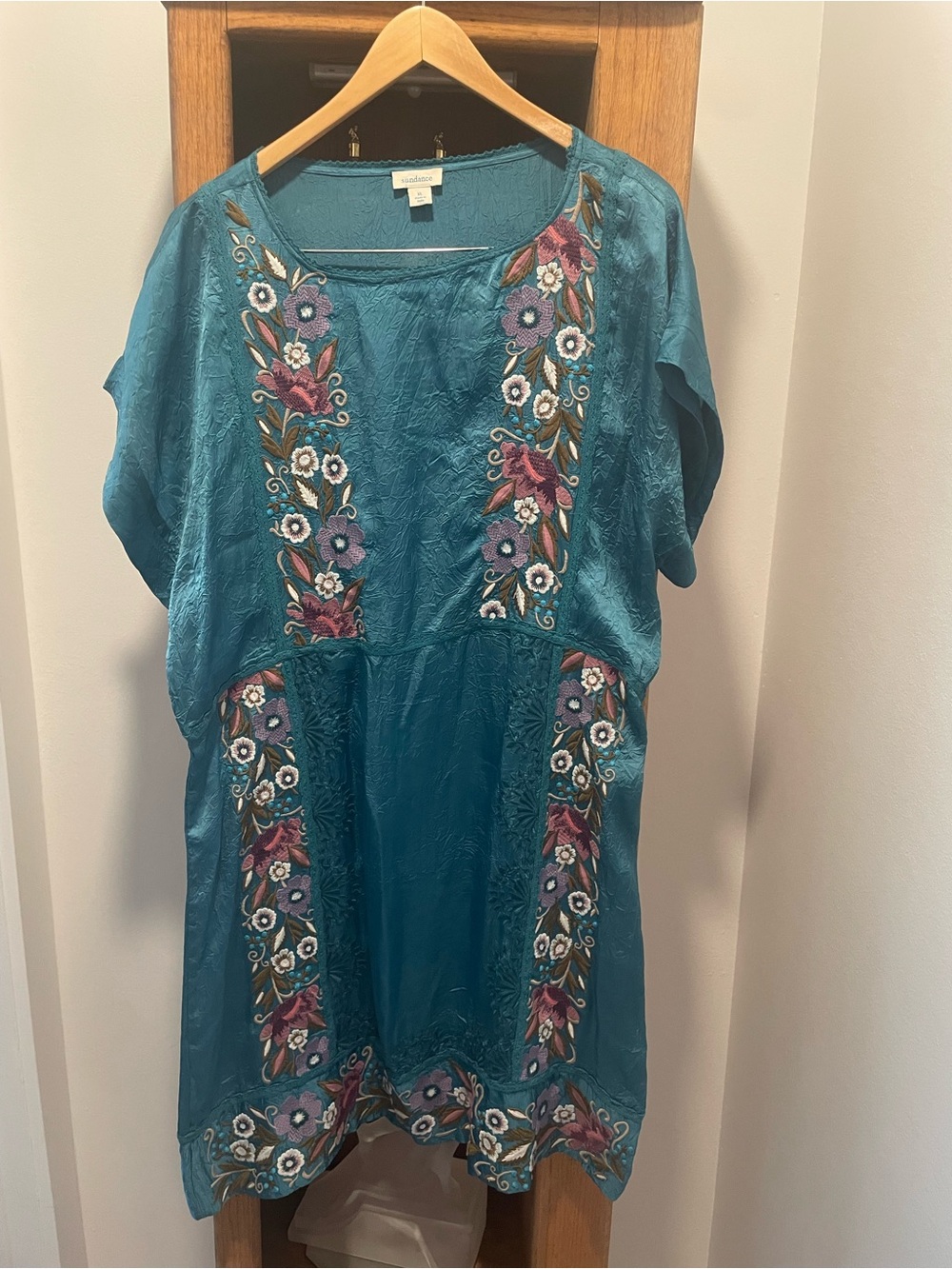 Sundance Teal Embroidered Floral Tunic